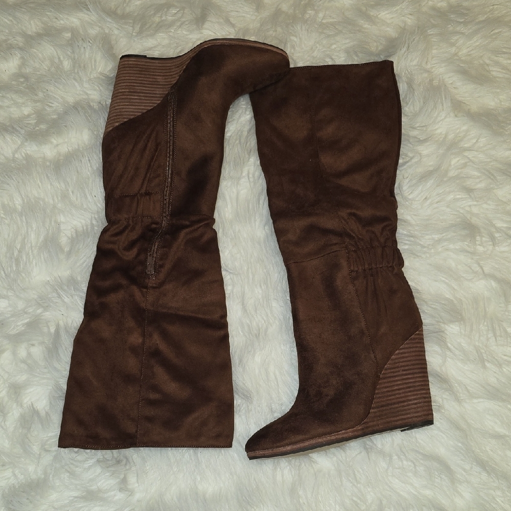 Charles David Dark Brown Heeled Boots